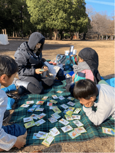 東尾理子、子どもたちと公園で“正月遊び”に批判殺到「それは家でやれば？」