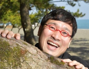 ※画像は雑誌『AERA』(朝日新聞出版)の公式インスタグラムアカウント『@aera_net』より