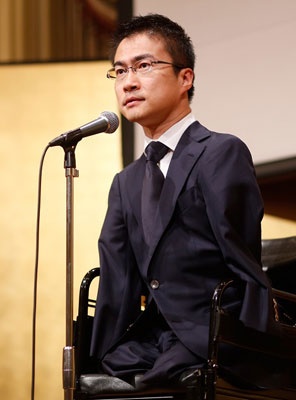 乙武洋匡氏