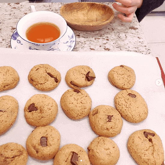 工藤静香、「娘も大喜び…」自画自賛する手作りクッキーに反響続々