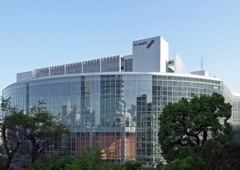六本木ヒルズ内にあるテレビ朝日本社(「Wikipedia」より)
