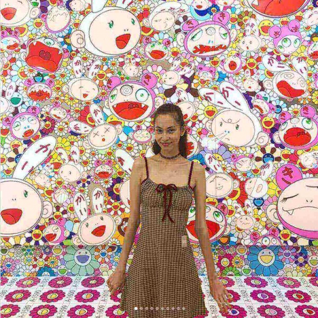 水原希子、村上隆の展示会を訪れた姿が国内外から大反響「めちゃんこ可愛い」
