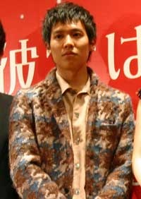 小出恵介