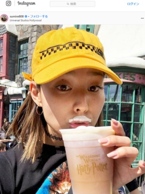 すみれ公式Instagramより