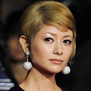 真木よう子
