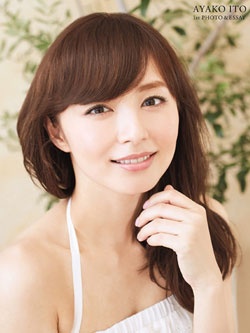 フォトエッセイ 『 みんなの知ってる伊藤さん、みんなの知らない綾子さん。 』より