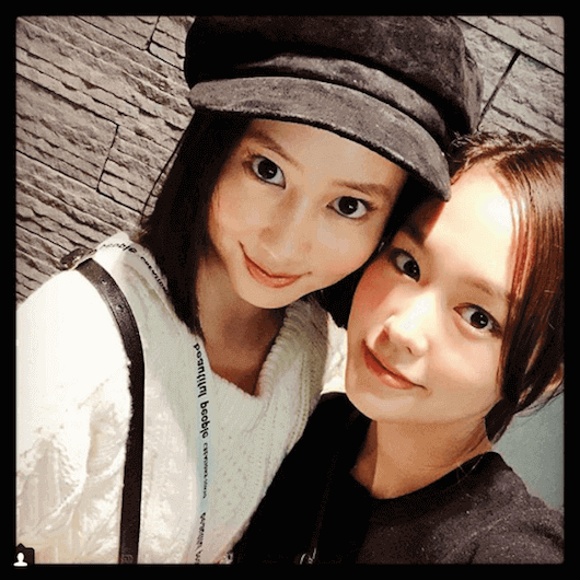 桐谷美玲、河北麻友子との仲良し2ショットに称賛の声「双子みたい！」「癒される！」