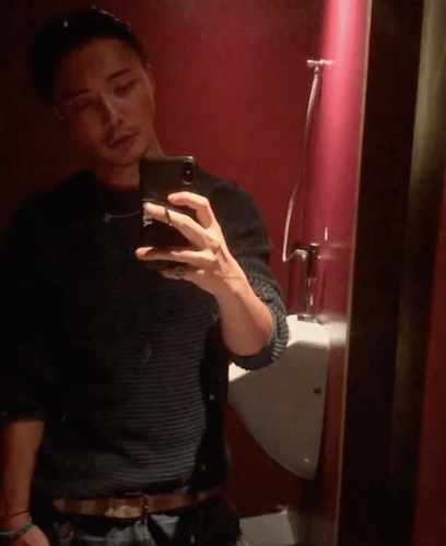 成宮寛貴、トイレの鏡越し自撮り動画にファン大歓喜「今日は特にセクシー！」
