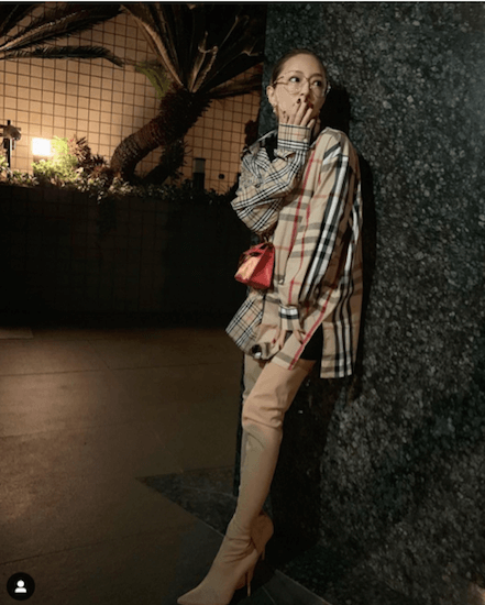 浜崎あゆみ、貴重なOFFに撮影した全身写真に賛否「なんか若返った？加工バレにくく？」