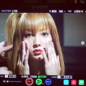 インスタグラム:菜々緒(@nanao_official)より