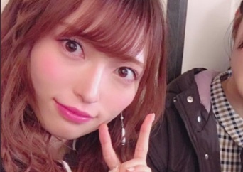 山口真帆(公式ツイッターアカウントより)