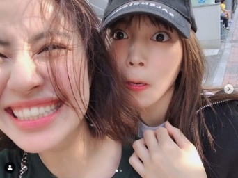 インスタグラム:川口春奈(@haruna_kawaguchi_official)より