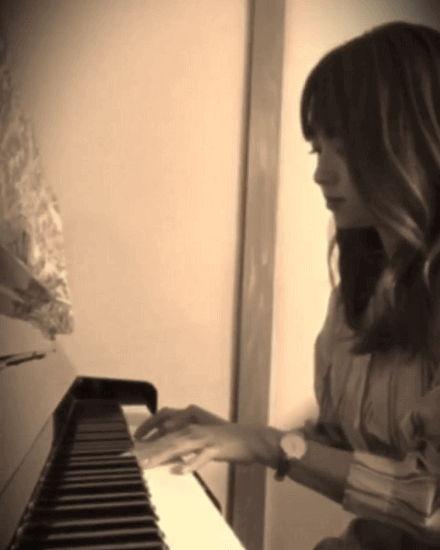 深田恭子、はじこい主題歌をピアノで生演奏で絶賛の声「素敵過ぎる！癒される！」