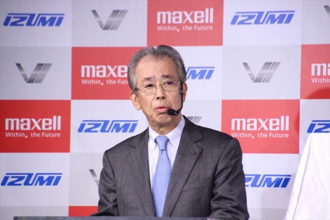「シェーバーは刃が命」と語る志摩 寿一郎氏