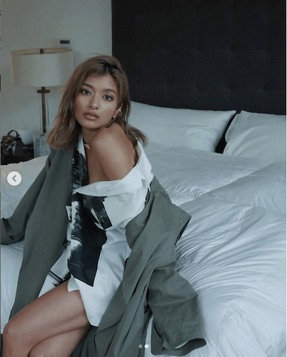 ローラ、ガウンとパジャマをはだける姿に大反響「セクシー過ぎ」「今日も素敵」