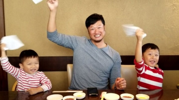 小原正子、家族の“ほのぼの動画”公開も批判殺到「マナー悪すぎ！」