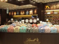 リンツ ショコラ カフェ 京都四条通り店