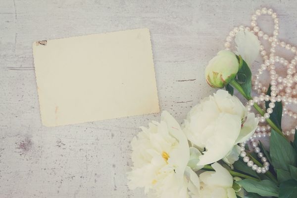 結婚式の招待状、返事の書き方