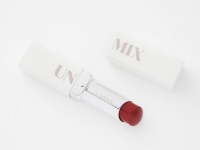 「マスク時代」だからこそ、リップから始める。吉川康雄が語る新ブランド「UNMIX」への思い