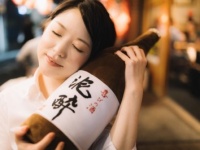 酔った勢いで!!　お酒の席での恥ずかしい話・6選