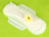 羽根つき、羽根なし、「生理用ナプキン」の使い分け方