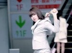 美しすぎる。。。女子大生グラドルが「神ピッチング」を披露！