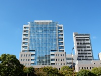 寮で食事した『女子大生59人発症』　「ウエルシュ菌」集団食中毒　調理施設を【無期限】営業禁止処分に…