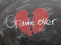 オトナ女子が「つらい別れ」から立ち直る「効果的な方法」とは