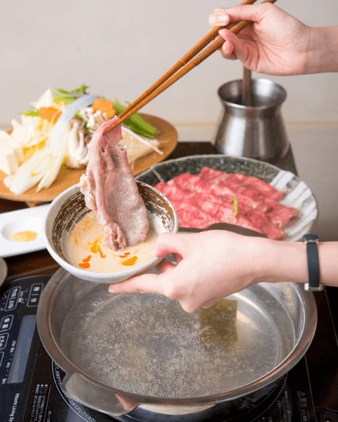 ご飯も美味しい！　名物美人ママに癒されるスナック5選#5