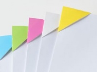 書類管理の救世主。メッセージも書ける紙クリップ