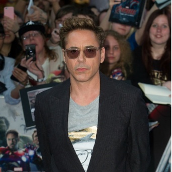 ロバート・ダウニー・Jr主演作『シャーロック・ホームズ』第3弾が進展か？