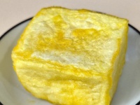 開店30分でラス1...だと？　争奪戦激しすぎる〝幻〟の奈良銘菓「きみごろも」は夢のふわしゅわ食感です