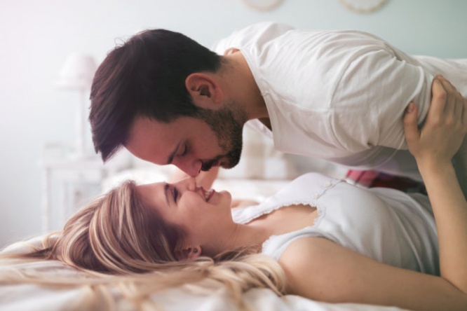 セックスは感受性が強い相手とするのが1番！ その理由とは？