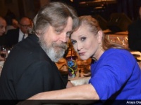 キャリー・フィッシャー1周忌、マーク・ハミルとファンがツイッターで追悼