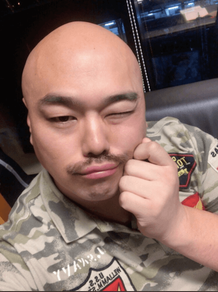 クロちゃんに異変？コメントから”しん語”が消えてアカウント乗っ取られ説も