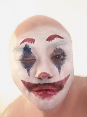 クロちゃん ジョーカー風のピエロメイクが大不評 マジで不快 1ページ目 デイリーニュースオンライン