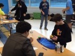 わずか4.90秒！　１４歳少年がルービックキューブ世界記録を更新