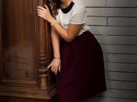 気まずさMAX!!　女性が街中で偶然元カレと会ったときに取る行動4つ！「隠れて様子をうかがう」