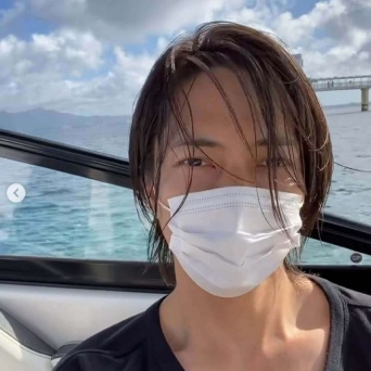 インスタグラム：山下智久(@tomo.y9)より