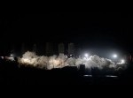 まさに壮観！　ビル１９棟が一斉に爆破解体される映像が大迫力すぎる