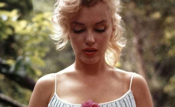 あの海外セレブたちの懐かしく貴重なワンシーンがインスタグラムに続々と集められて公開中！