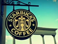 スタッフは全員55歳以上。シニア世代のみを雇用するスターバックスが誕生(メキシコ)