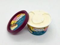 濃密なチーズケーキとブリュレの風味に心奪われる♪ハーゲンダッツ新作『ブリュレチーズケーキ』