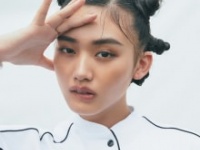 『ViVi 2022年9月号』⒞講談社