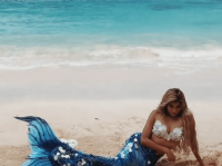 インスタグラム：ローラ(@rolaofficial)より
