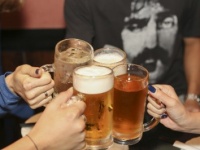 男子がぶっちゃけ。合コンで出会えたら、テンションが上がるのはこんな女子だ！　5選