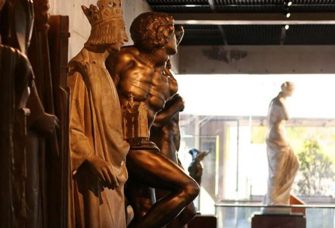 ルーブル彫刻美術館館内（ルーブル彫刻美術館ウェブサイトより）