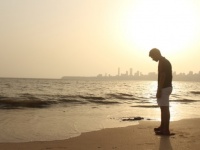 まだ好き？　元カノに未練がある男性の行動4つ