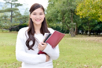 「恋人はいらない」と宣言する男女の心理・3パターン