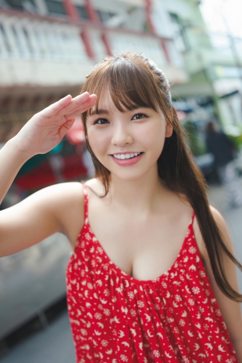 NMB48本郷柚巴2nd写真集『どこを見ればいい？』撮影/カノウリョウマ⒞講談社